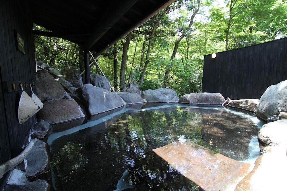 Hotel Yufuin Ryoan Wazanho Oita Exterior foto